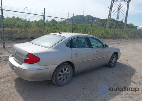 2007 Buick Lacrosse Cx z USA, uszkodzony, nr VIN 2G4WC582X71247637